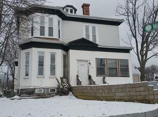 1387 Blue Hill Ave, Mattapan, MA 02126