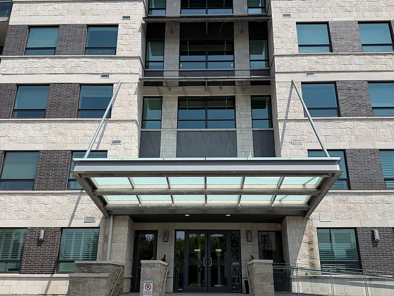 383 Main St E #310 — Photo 5