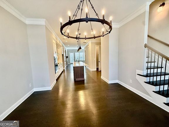 5th image of 1597 Aldworth Pl SE