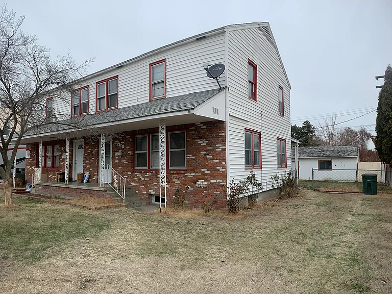1310 Williams Blvd — Photo 1