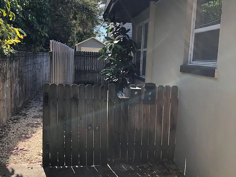 730 24th Ave N — Photo 5