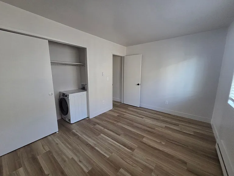 Stone Gate Apartments — Photo 27