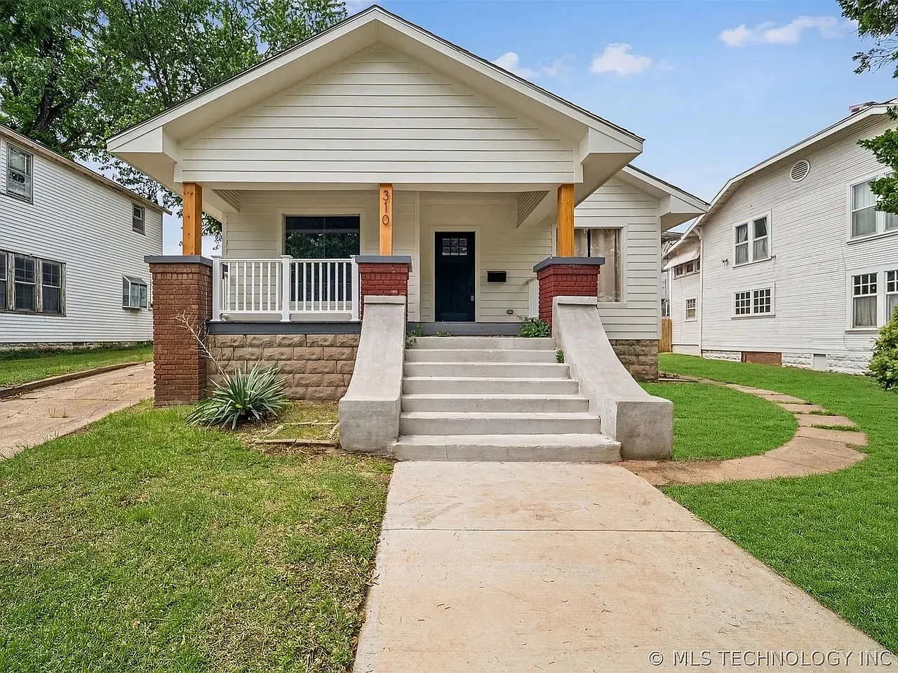 4 bed, 1891 sqft, $2,300 — Photo 1