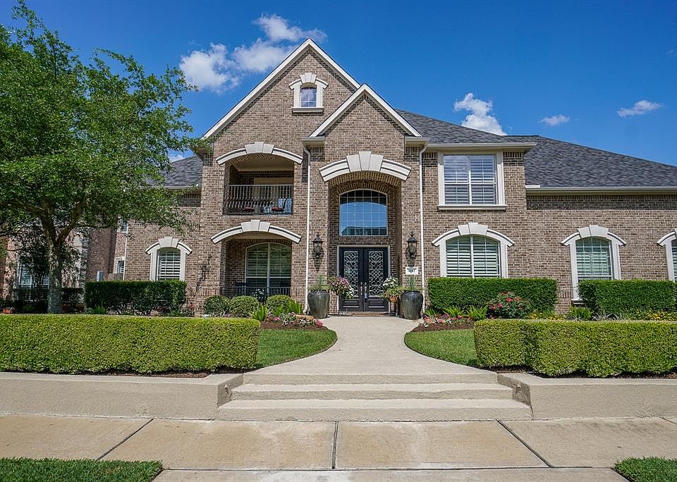 1st image of 8102 Hollowhaven Ct