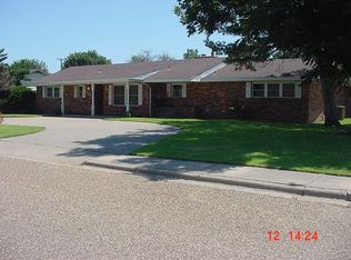 725 Baltimore Dr, Hereford, TX 79045