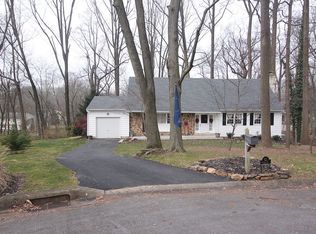 613 Chanin Ct, Hockessin, DE 19707