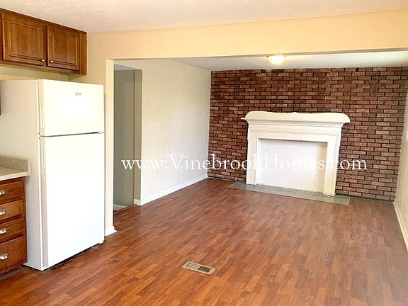 5th image of 318 Oldham Way