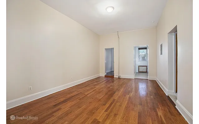 Rented by Douglas Elliman | media 29