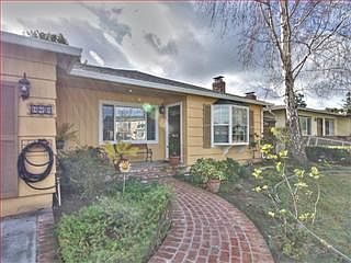 1st image of 370 Cypress Ave