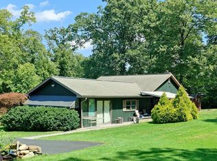 4 Fernwood Dr, Paradise, PA 17562