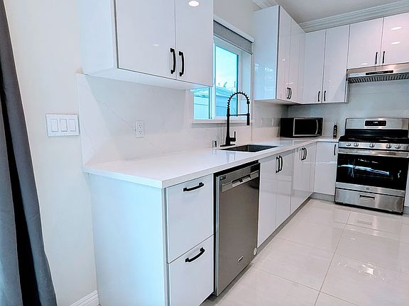 4th image of 342A Pasadena Ave