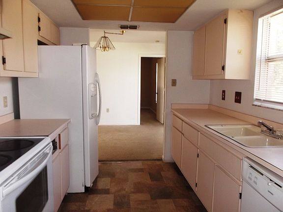 5th image of 1444 Caywood Cir N