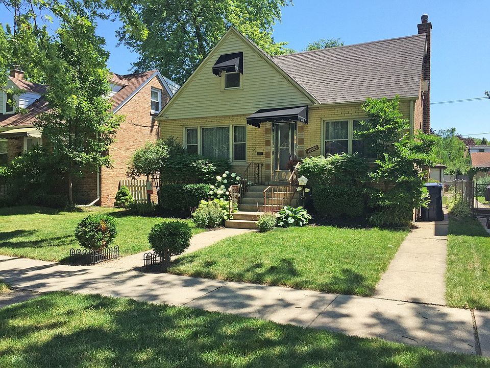 1st image of 10005 S Trumbull Ave