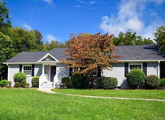 2nd image of 4027 Langhorne Ave