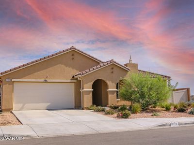 2159 E Newgrove St, Lancaster, CA, 93535