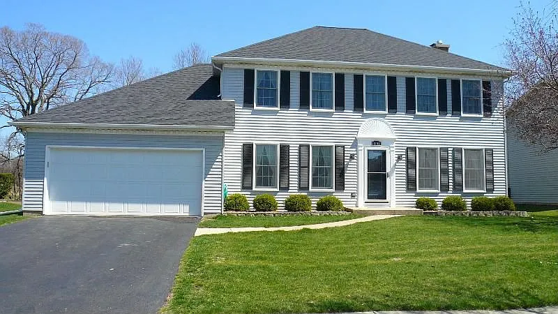 1157 Hyde Park Ln photo 1