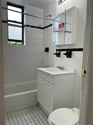 Rented by Jose Mendez, LREB | media 8