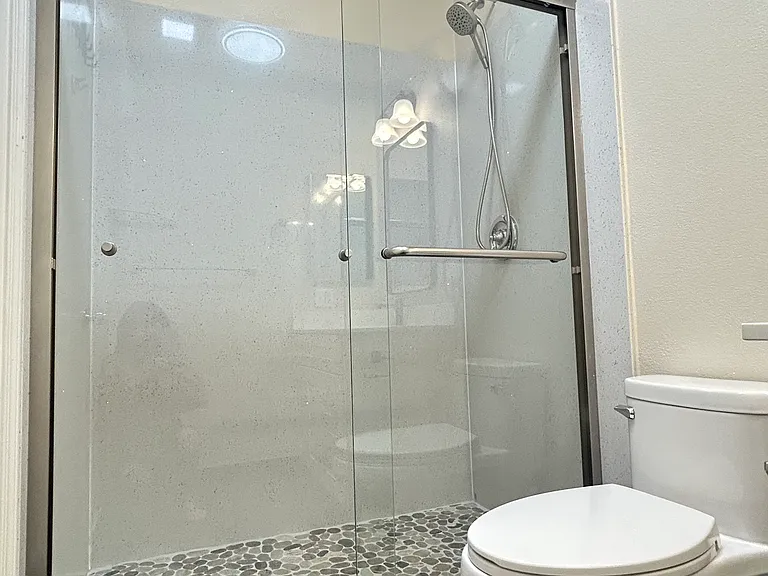 607 Arcadia Ter #203 — Photo 36
