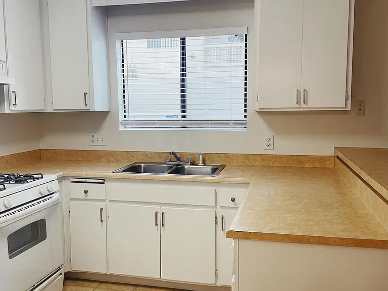 4420 Jewell St #B — Photo 3