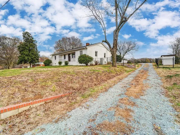 3712 Morgan Mill Rd, Monroe, NC 28110