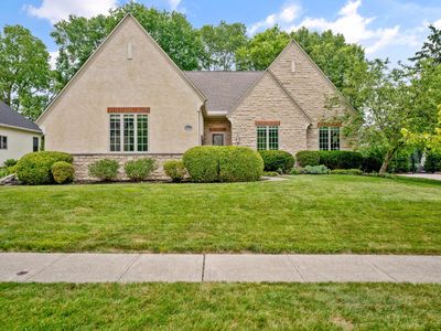 982 Adin Trl, Columbus, OH, 43235