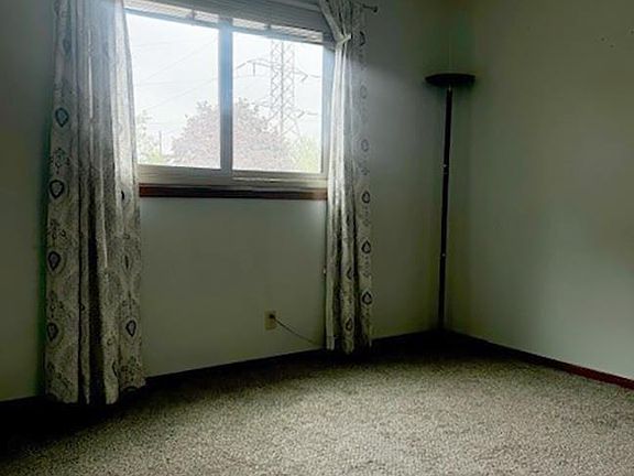 4th image of 4607 Grassridge Rd