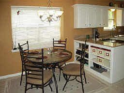 4th image of 2414 Villa Creek Dr