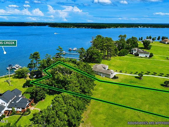3rd image of 117 Waterway Drive