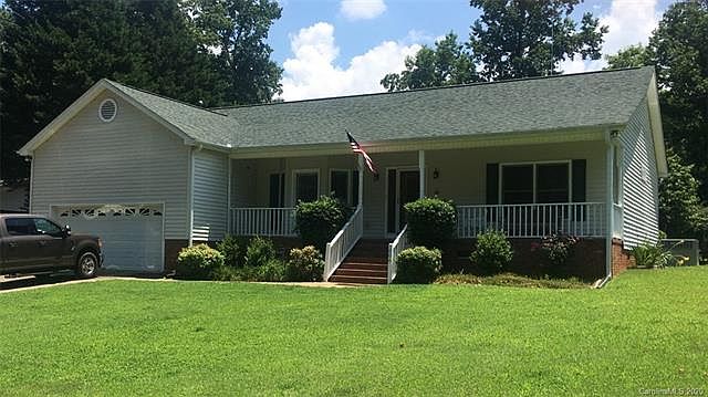 1st image of 1806 Timberlake Dr