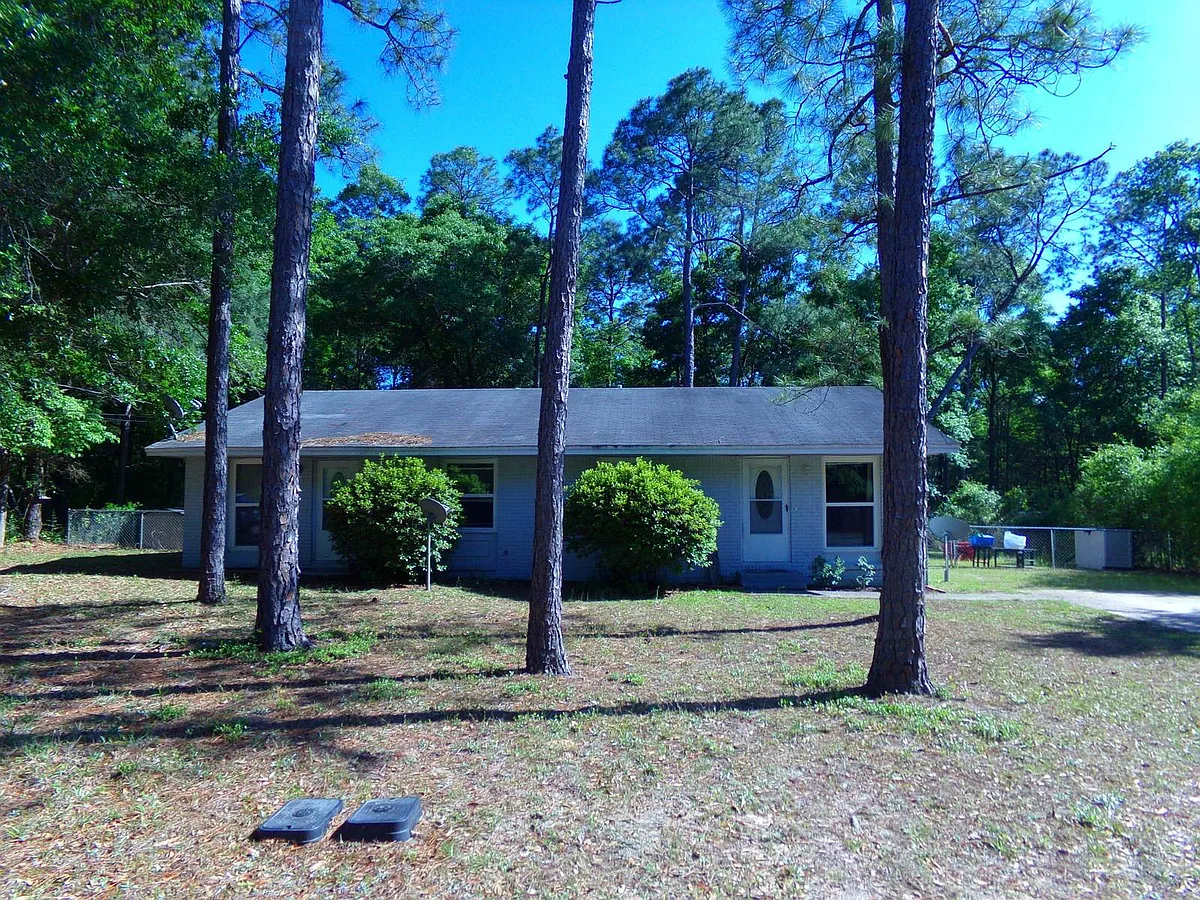 Building Photo - 6749 Trailride S