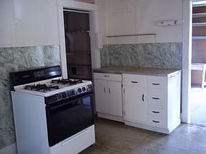 3rd image of 400 N Lake St