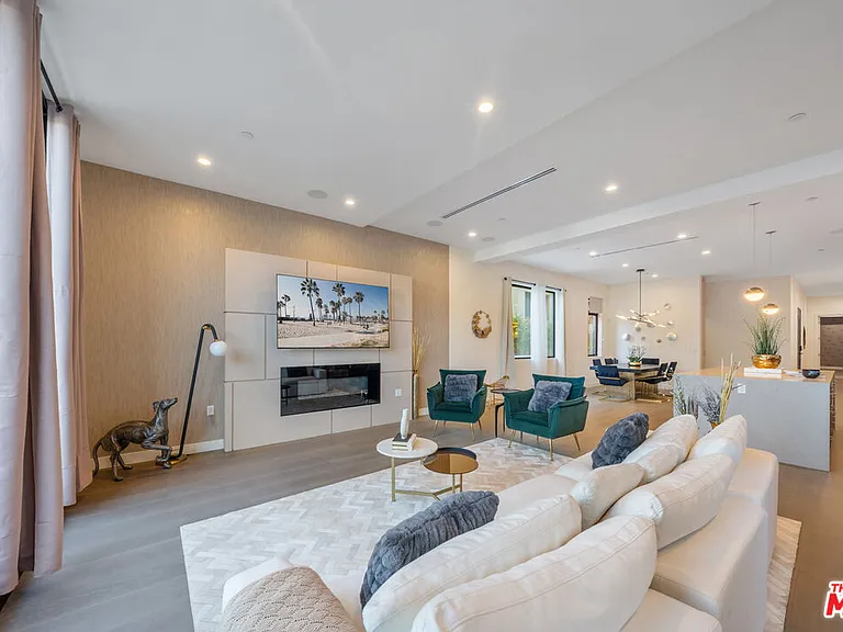 10563 Ashton Ave #1 — Photo 62