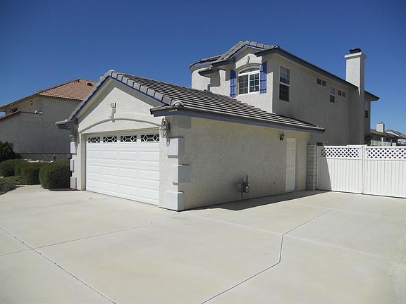 5th image of 18120 Pier Dr