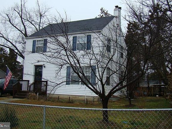 2nd image of 46436 Midway Dr
