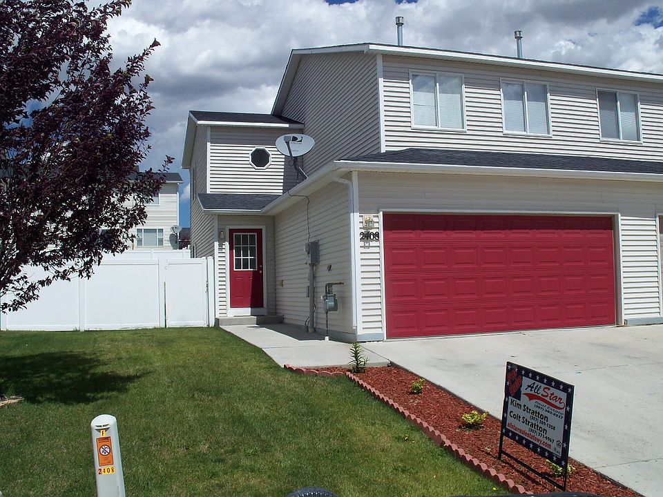 1st image of 2408 Westridge Dr