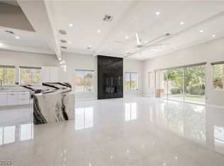 8717 Robinson Ridge Dr, Las Vegas, NV 89117