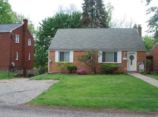 266 Pheasant Dr, Pittsburgh, PA