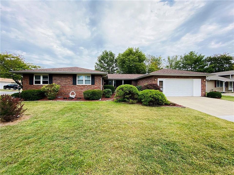 1st image of 1718 Mary Ln