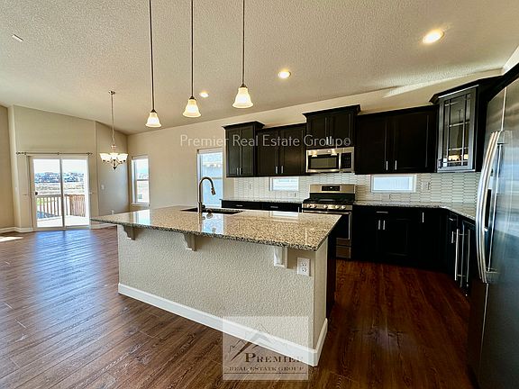 5th image of 7142 Bigtooth Maple Dr