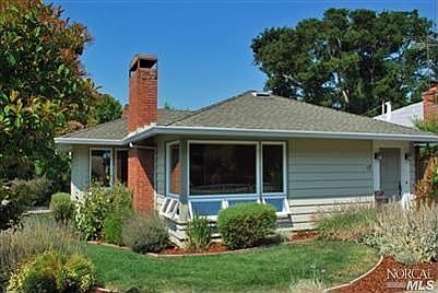 1st image of 17 Brookside Dr