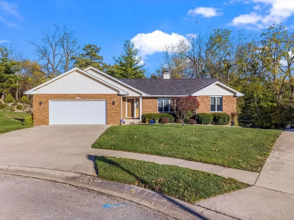 1110 Woodridge Ct, Decatur, IL 62526