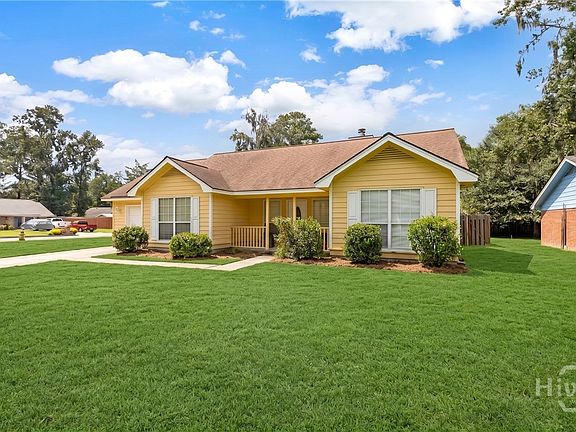 3rd image of 98 Red Fox Drive