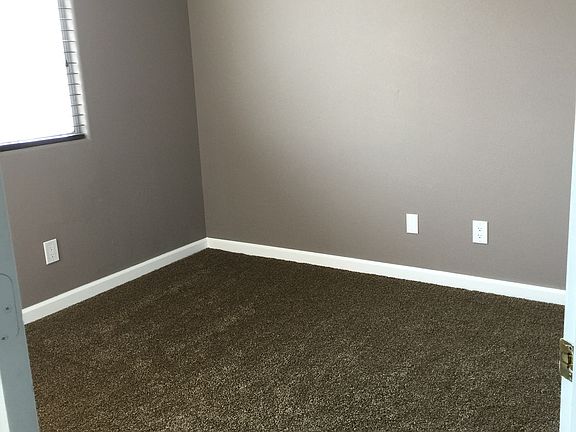 4th image of 7135 Portia Ct