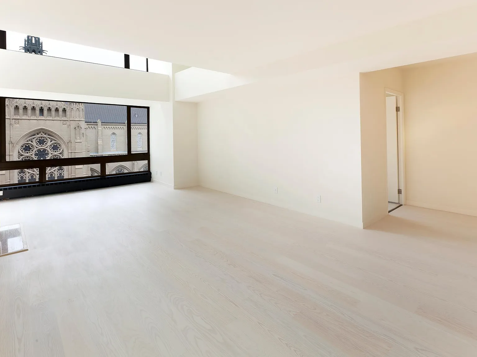 1177 California St — Photo 4