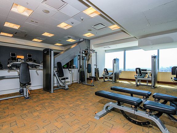 2nd image of 900 W Olympic Blvd Floor 40