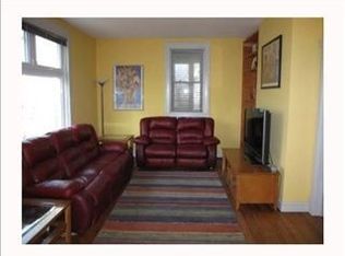 2301 Leticoe St, Pittsburgh, PA 15203
