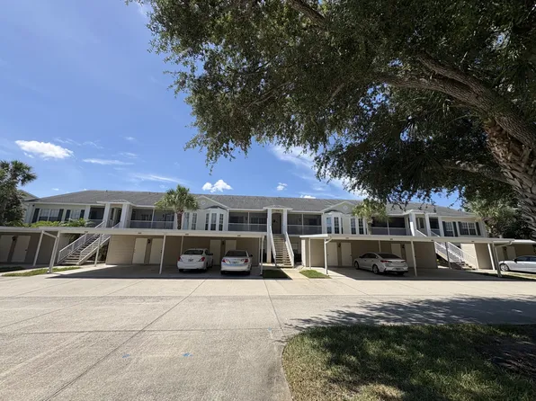 408 Laurel Lake Dr, Venice, FL
