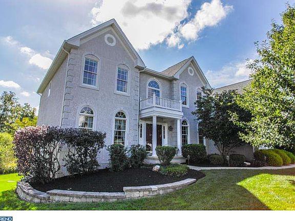 2nd image of 216 Prescott Dr