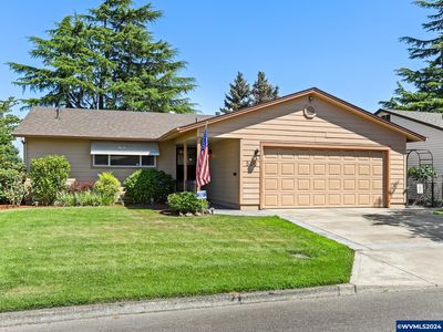 500 E Clackamas Cir, Woodburn, OR, 97071
