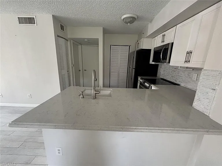 1260 Wildwood Lakes Blvd #107 — Photo 6